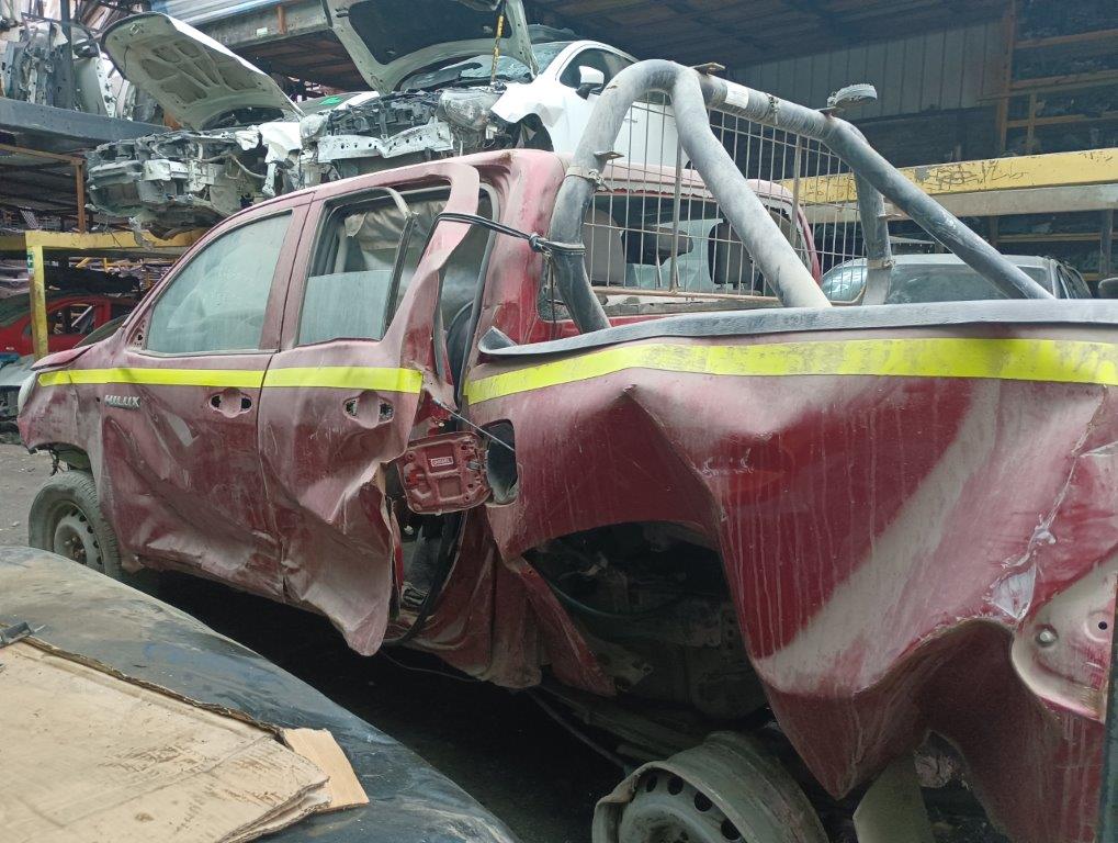  Toyota HILUX 2016    EN DESARME
